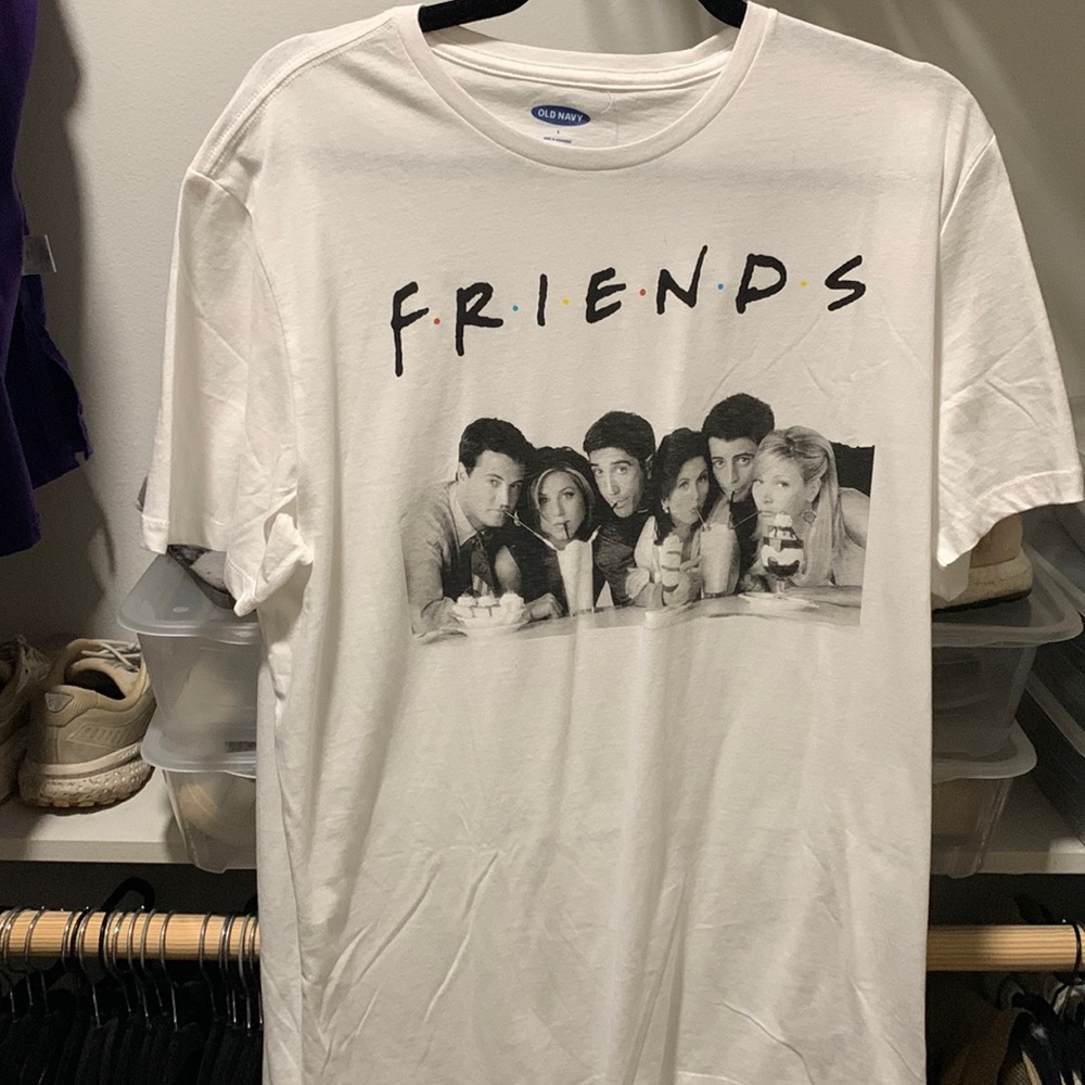 Friends graphic tee!